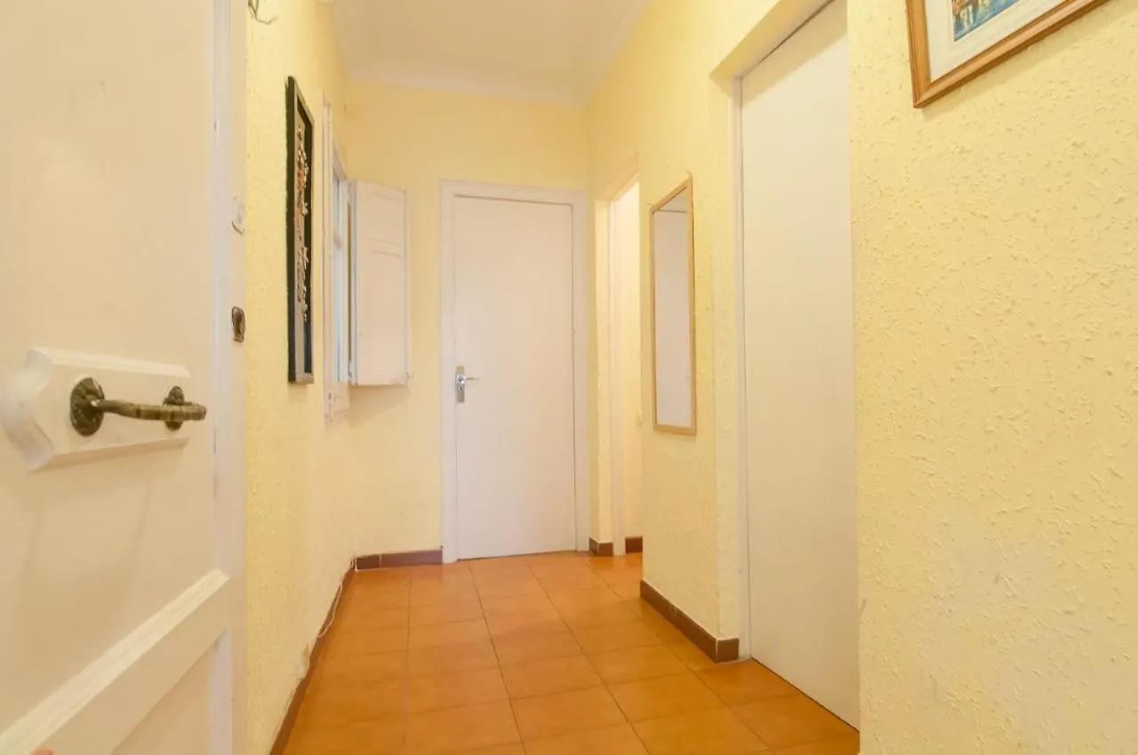 Room In Guest Room - Private Room With Sunny Terrace Of 200M2 3 Barcelona