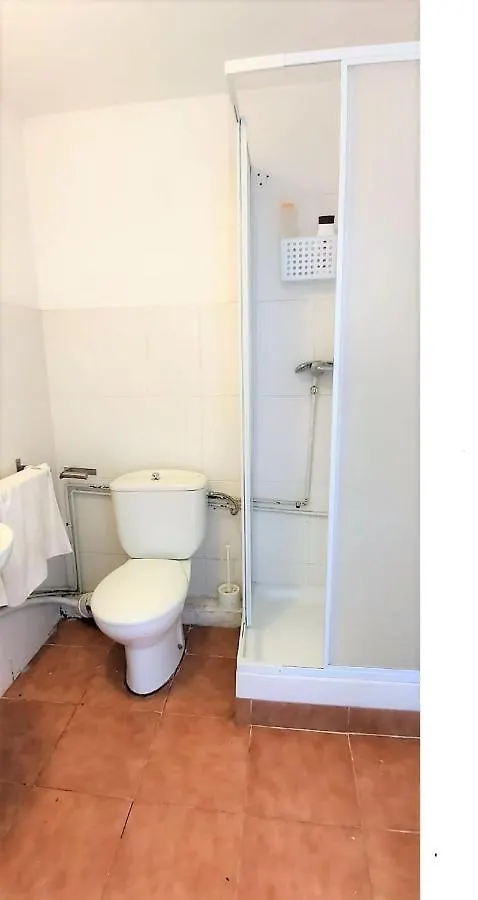 Room In Guest Room - Private Room With Sunny Terrace Of 200M2 3 Barcelona